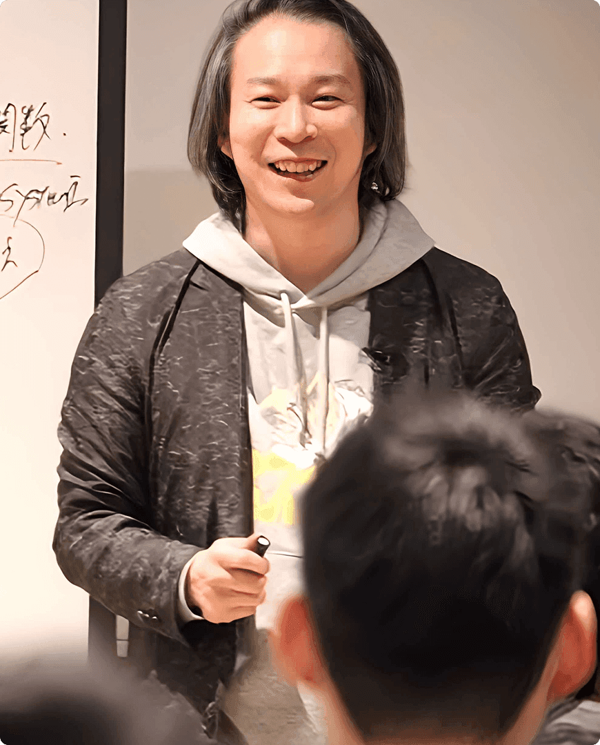李 英俊